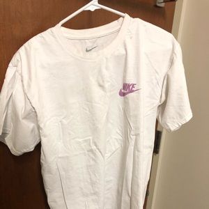 Nike violet light purple lilac white tshirt shirt